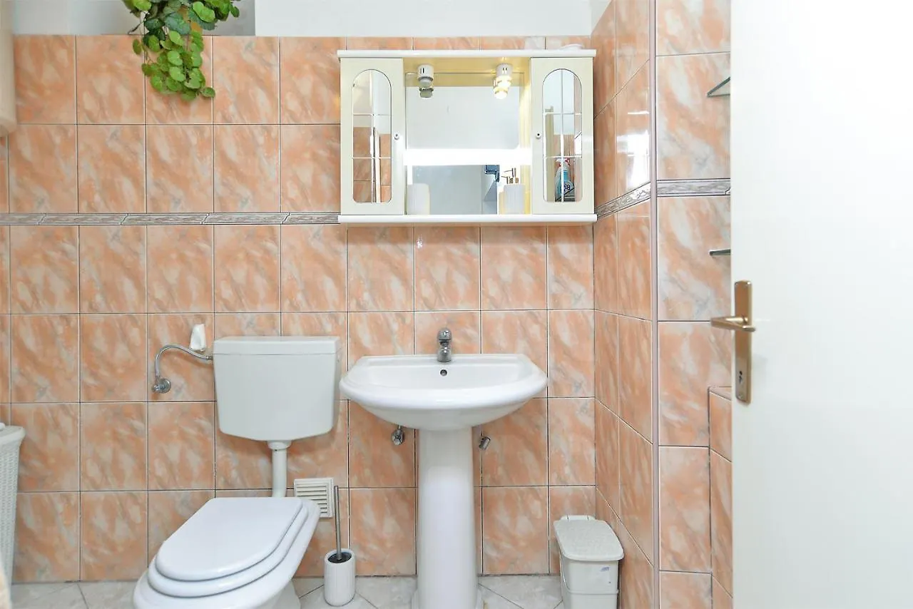 פאז'אנה Apartments Jasna 1128