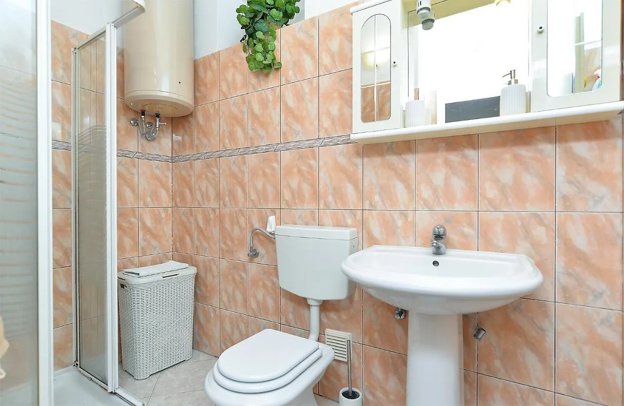 פאז'אנה Apartments Jasna 1128 קרואטיה